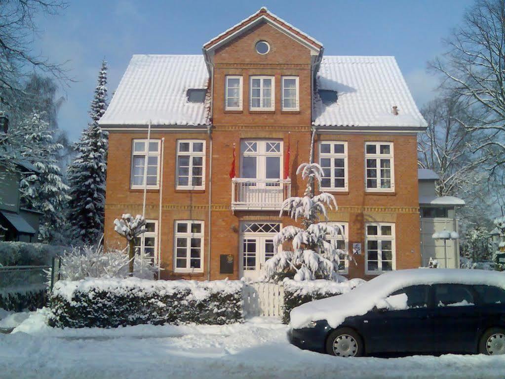 Hotel Bergedorfer Hoehe Hamburg-Harburg Buitenkant foto